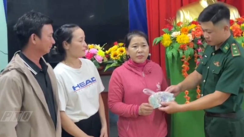  Trả lại của rơi cho người đánh mất