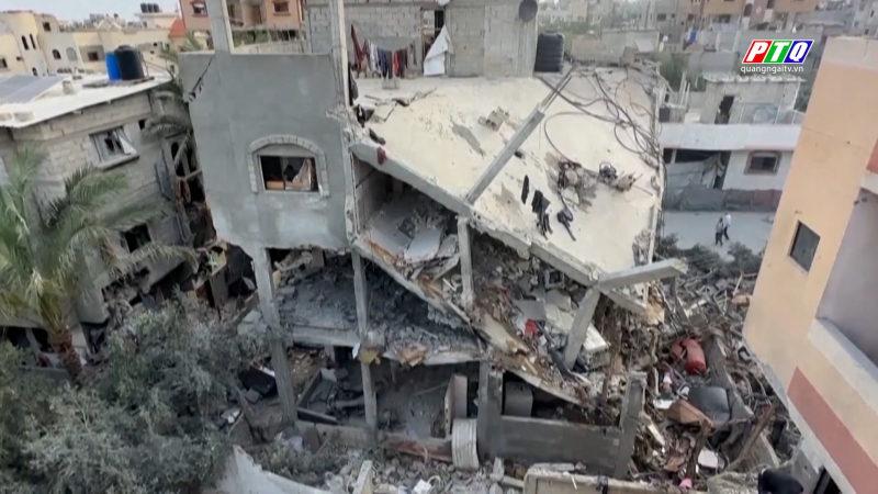 Israel mở rộng chiến dịch tấn công Dải Gaza