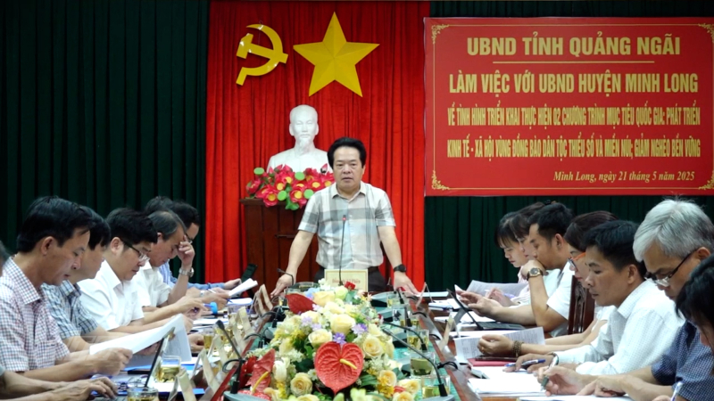 Kiểm tra tình hình thực hiện Chương trình mục tiêu quốc gia ở huyện Minh Long