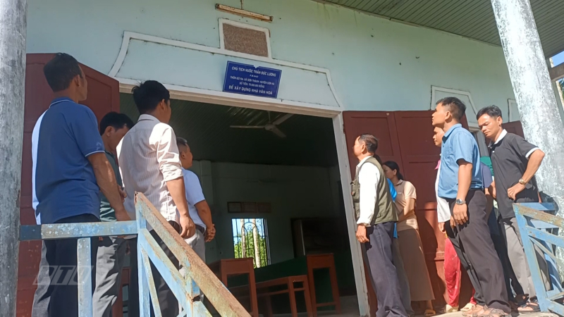Người dân Quảng Ngãi tiếc thương nguyên Chủ tịch nước Trần Đức Lương