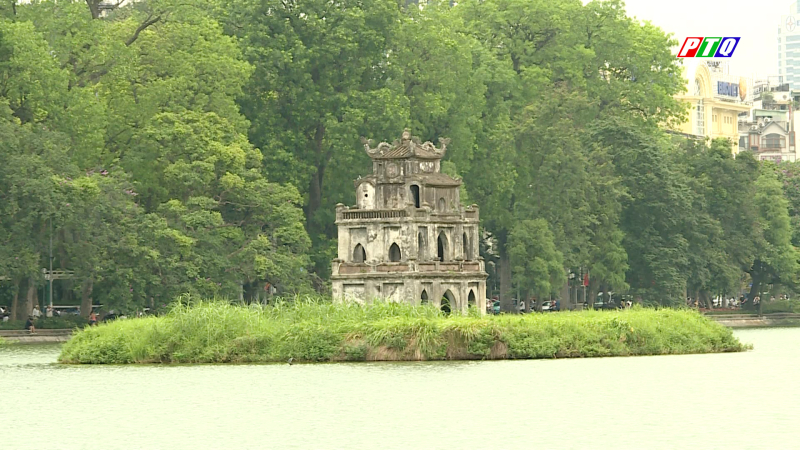 Hà Nội “rét ngọt” giữa hè