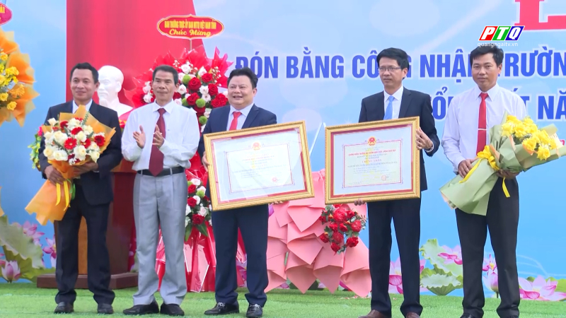 Trường Phổ thông dân tộc nội trú THPT tỉnh tổng kết năm học 