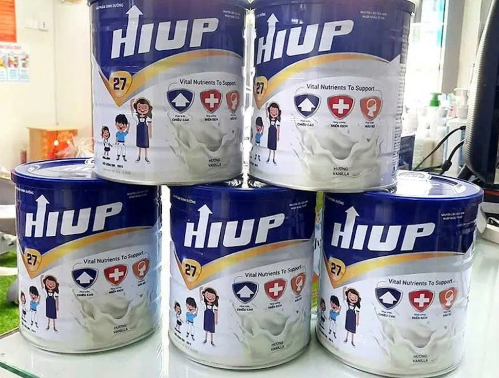 Sản phẩm dinh dưỡng HIUP 27 bị xác định làm giả. Ảnh: Công an cung cấp