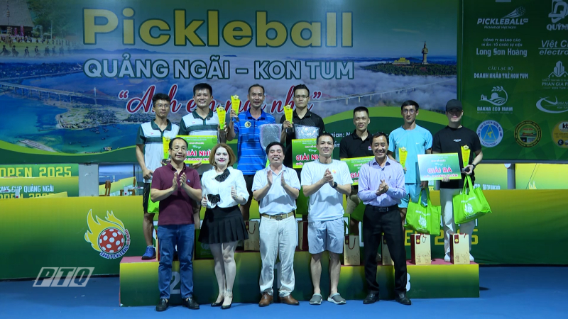 Trao thưởng Giải Pickleball Quảng Ngãi - Kon Tum
