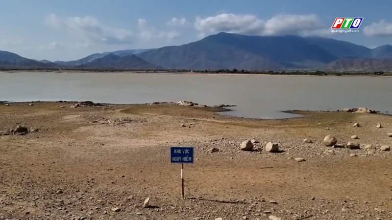 Hạn hán đe doạ sản xuất vụ Hè Thu tại Trung Bộ