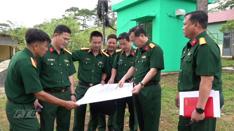 Khảo sát thực địa tổ chức cơ quan quân sự địa phương tại tỉnh Kon Tum