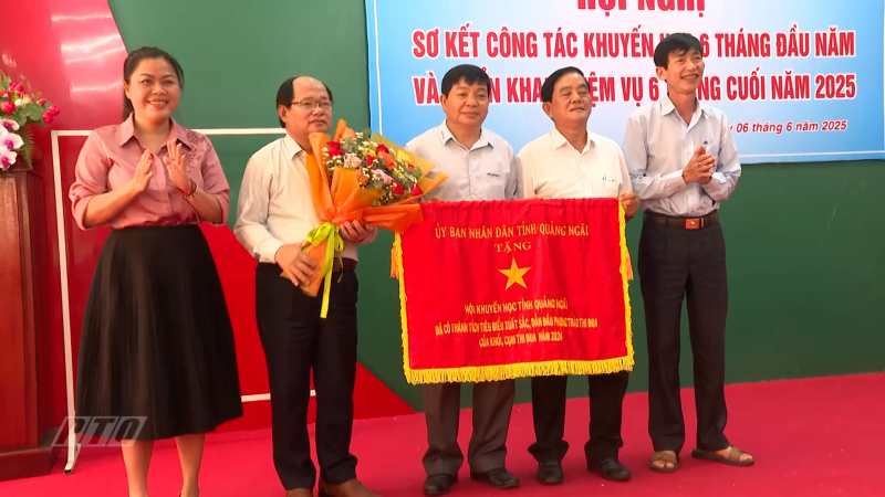 Hội Khuyến học đã cấp hơn 26.600 suất học bổng với số tiền hơn 11,5 tỷ đồng