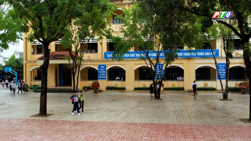 Bố trí trường lớp học cho con em cán bộ tỉnh Kon Tum về Quảng Ngãi công tác