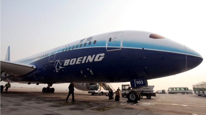 Máy bay Boeing Dreamliner của Air India lại gặp sự cố kỹ thuật 