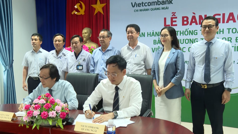 Bệnh viện Y học Cổ truyền triển khai thanh toán viện phí qua QR code động