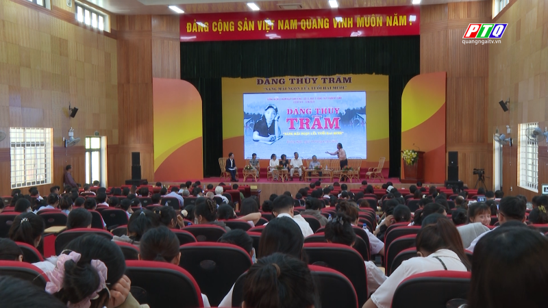 Toạ đàm “Đặng Thuỳ Trâm – Sáng mãi ngọn lửa tuổi hai mươi”