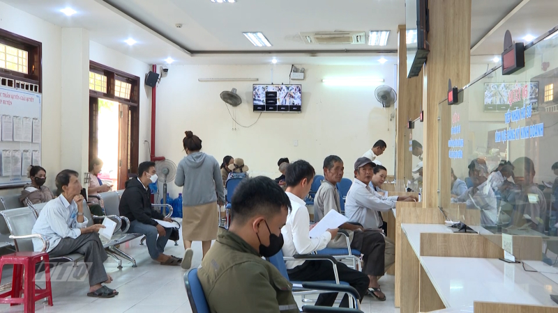 Đảm bảo giải quyết thủ tục hành chính thông suốt 