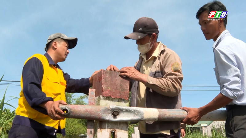 Địa phương đầu tiên ở Quảng Ngãi xóa xong lối đi tự mở qua đường sắt