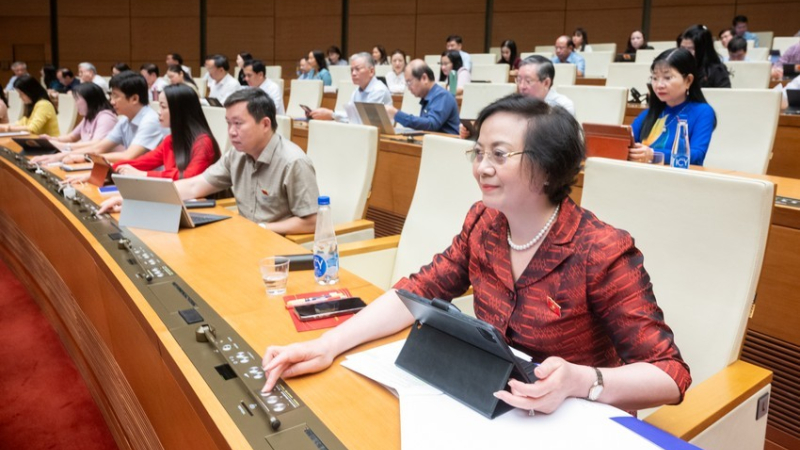 Bổ sung nhiều quy định mới đối với cán bộ, công chức