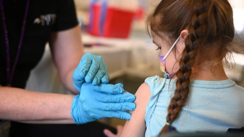 Cảnh báo về nguy cơ giảm độ bao phủ vaccine cho trẻ em