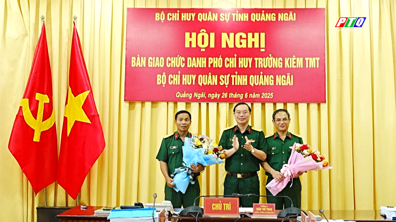 Công bố quyết định về công tác cán bộ tại Bộ Chỉ huy quân sự tỉnh Quảng Ngãi
