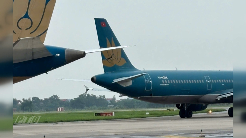 Hai máy bay Vietnam Airlines va chạm tại sân bay Nội Bài