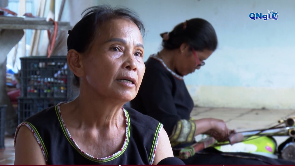 Nghệ nhân Y Hanh.