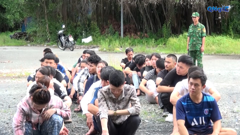 Tây Ninh tiếp nhận 38 công dân từ Campuchia về nước