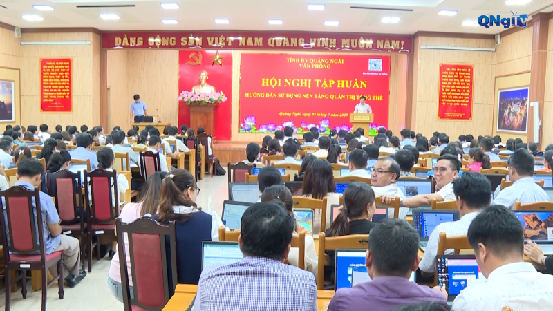 Quảng Ngãi tập huấn Nền tảng Quản trị tổng thể cho cán bộ cơ sở 