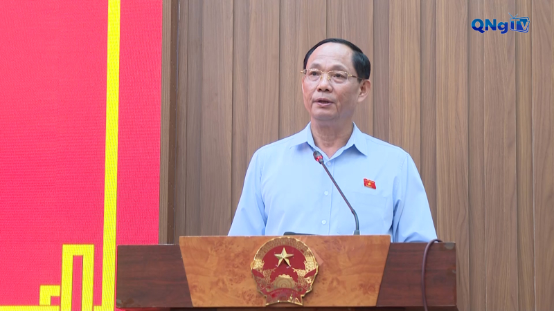 Phó Chủ tịch Quốc hội Trần Quang Phương tiếp xúc cử tri tỉnh Quảng Ngãi