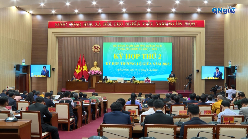 Khai mạc kỳ họp thứ 2, HĐND tỉnh Quảng Ngãi khóa XIII