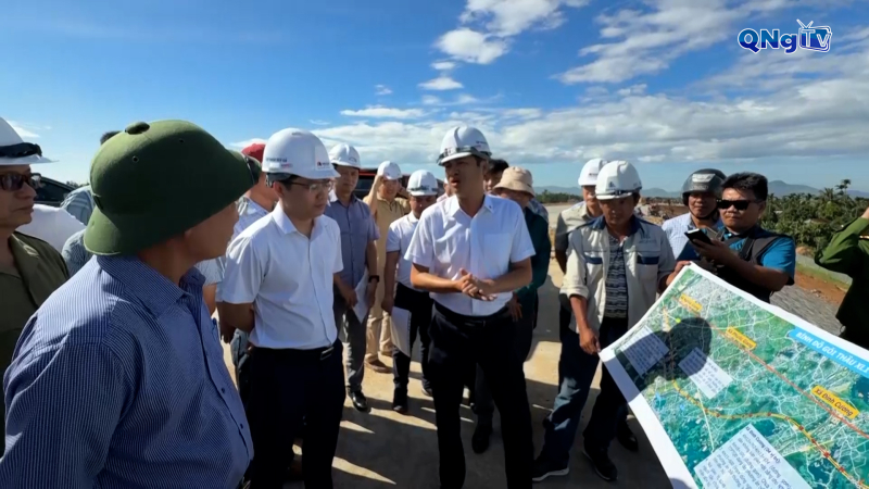 Kiểm tra và giải quyết vướng mắc dự án cao tốc Bắc- Nam, đoạn qua tỉnh Quảng Ngãi
