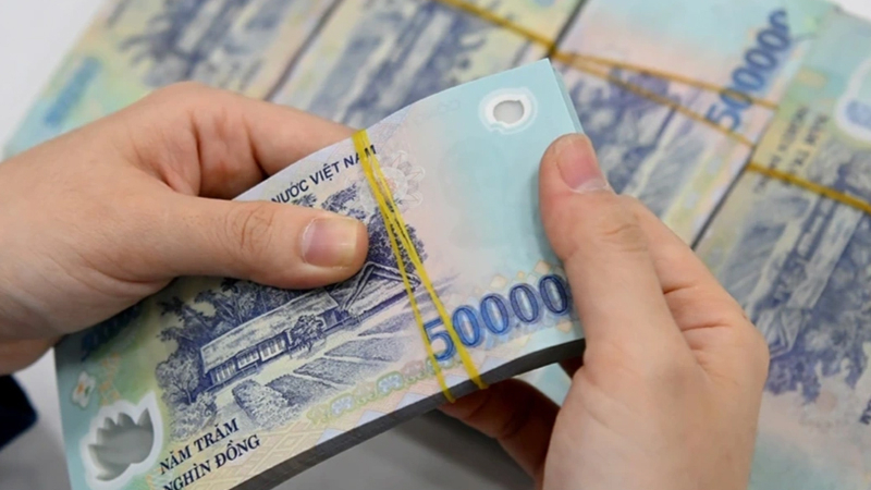Bộ Nội vụ đề xuất tăng lương tối thiểu 7,2% từ 1/1/2026 