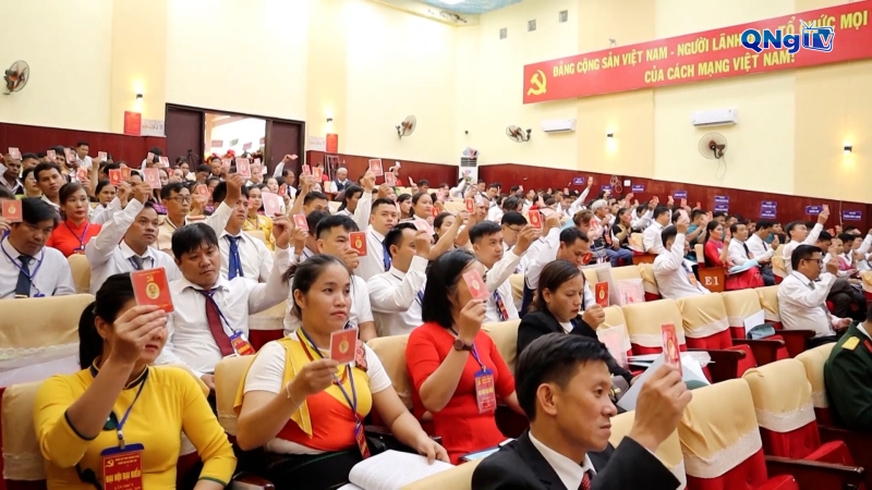 Sơn Tây phấn đấu đến năm 2030 thoát khỏi xã nghèo