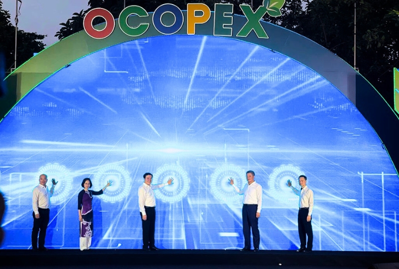 khai,mac,ocp,10511202.jpg