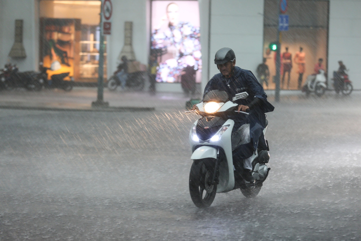 Hôm nay 11/8, thời tiết nhiều nơi chiều tối mưa to