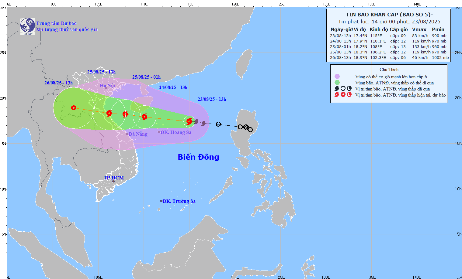 Dự báo đường di của bão. Ảnh: NCHMF