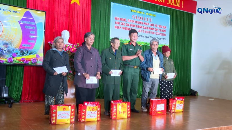 Sư đoàn 10 chú trọng công tác tuyên truyền pháp luật cho đồng bào dân tộc thiểu số