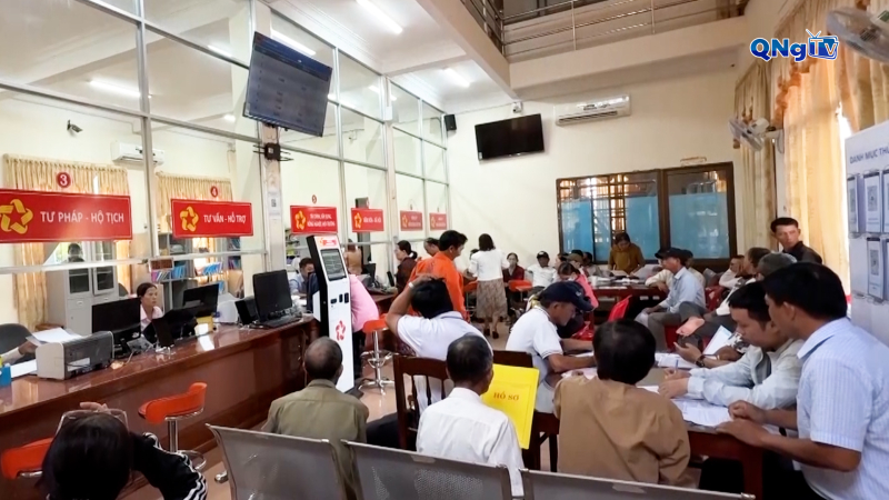 Xây dựng đội ngũ cán bộ cơ sở thích ứng thời đại số