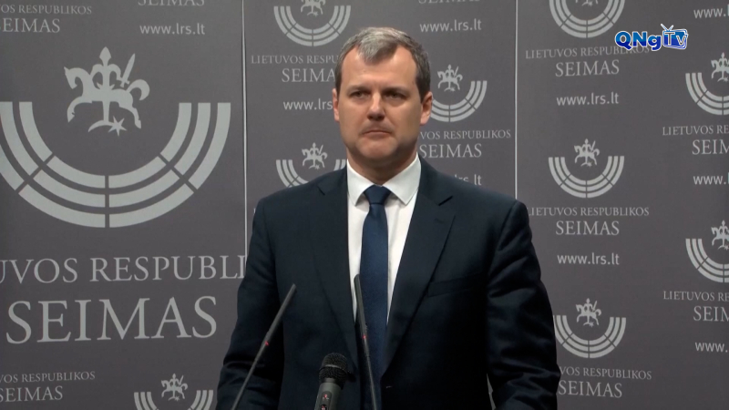 Thủ tướng Litva Gintautas Paluckas từ chức