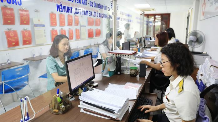 Thu ngân sách nhà nước 7 tháng tăng hơn 27% 