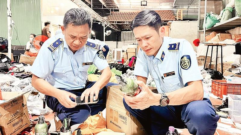 Tăng cường chống hàng giả trên thương mại điện tử