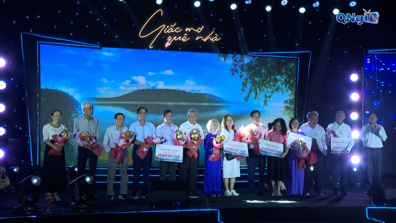 Đêm nhạc “Giấc mơ quê nhà”