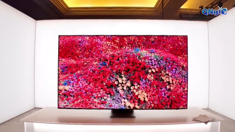 Samsung ra mắt TV được AI hỗ trợ phân giải màn hình