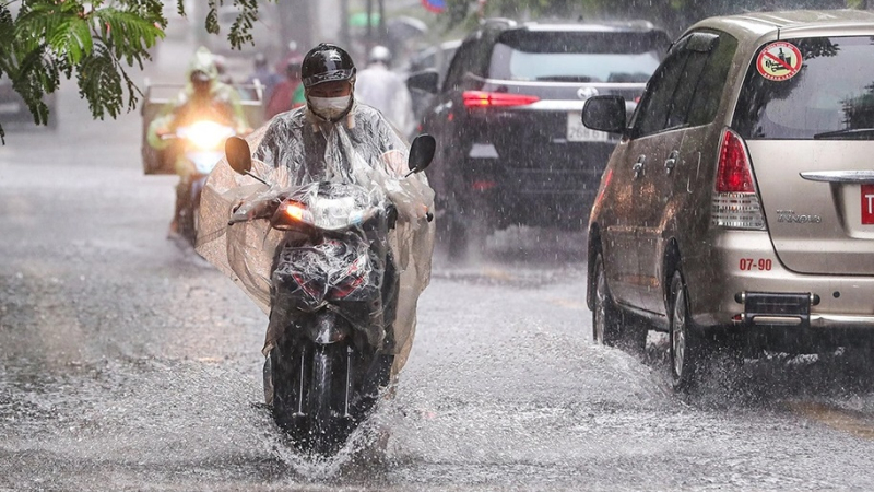 Miền Bắc, miền Trung đỉnh điểm mưa lớn