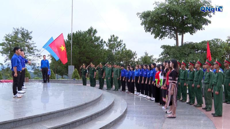 Hành trình “Tôi yêu Tổ quốc tôi” tại xã Bờ Y