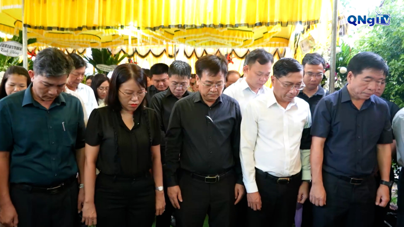 Lễ truy điệu đồng chí Hoàng Ngọc Trân