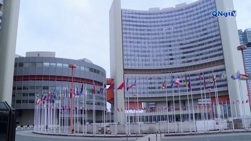 Iran để ngỏ khả năng đối thoại hạt nhân