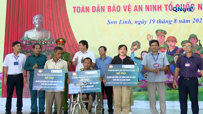 Tri ân gia đình chính sách, người có công xã Sơn Linh