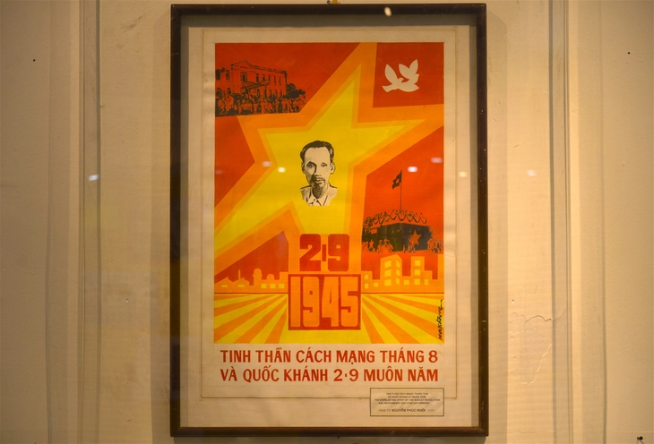 Tranh cổ động “Tinh thần Cách mạng Tháng Tám và Quốc khánh 2-9” của họa sĩ Nguyễn Phúc Khôi - Ảnh: BẢO TÀNG HỒ CHÍ MINH