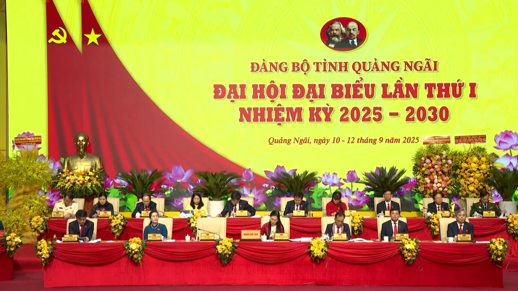 Quảng Ninh Đặt Mục Tiêu Trở Thành Thành Phố Trực Thuộc Trung Ương Trước Năm 2030