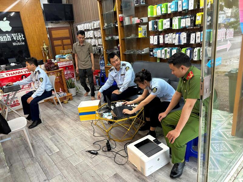 Trong quý III, Chi cục QLTT Quảng Ngãi đã phát hiện và xử lý nhiều vụ hàng giả, hàng nhái