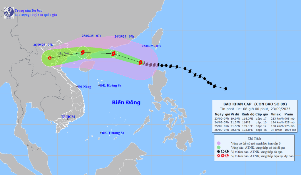 Dự báo vị trí và hướng di chuyển siêu bão Ragasa lúc 7h sáng 23/9 - Ảnh: NCHMF