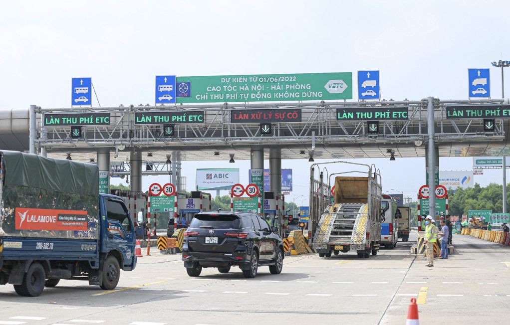 Đã có khoảng hơn 3 triệu/tổng số 5,8 triệu tài khoản giao thông kết nối với phương tiện thanh toán không dùng tiền mặt