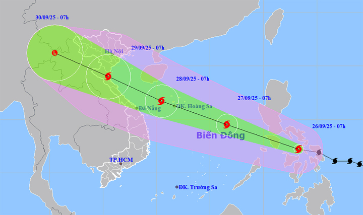 bao,bualoi,Bão số 10 bualoi đang di chuyển với tốc độ rất nhanh, có thể lên đến 30km/h. (Nguồn: NCHMF).jpg